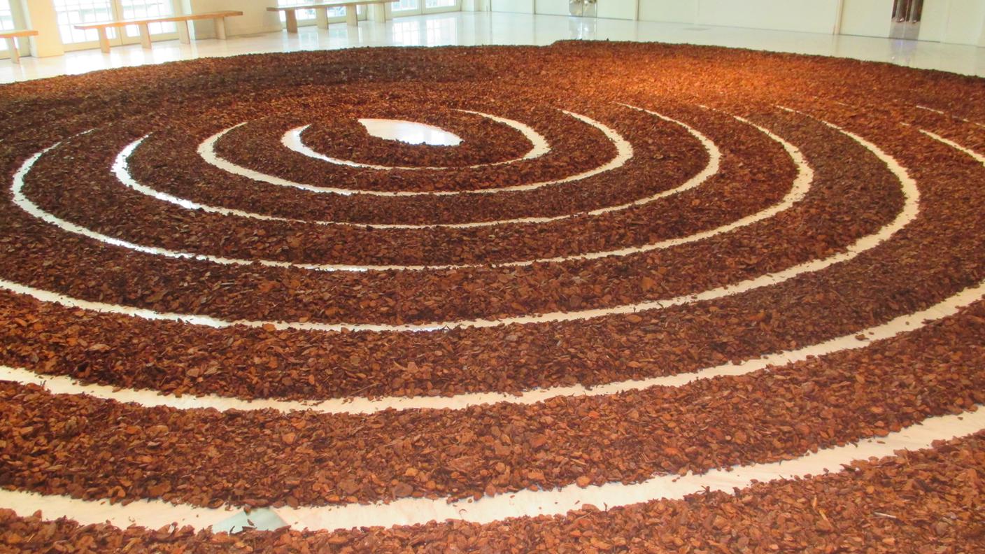 LongFaena2.jpg