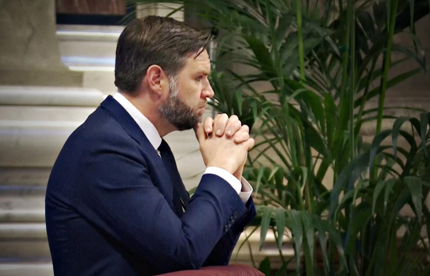 VANCE VENERDI SANTO.JPG
