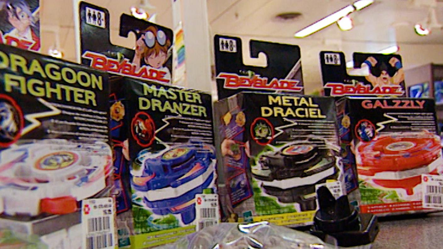2114279_Il Quotidiano_Trottole Beyblade.jpg