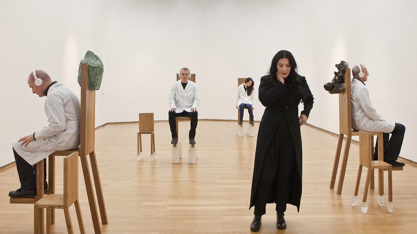 abramovic-cover.jpg