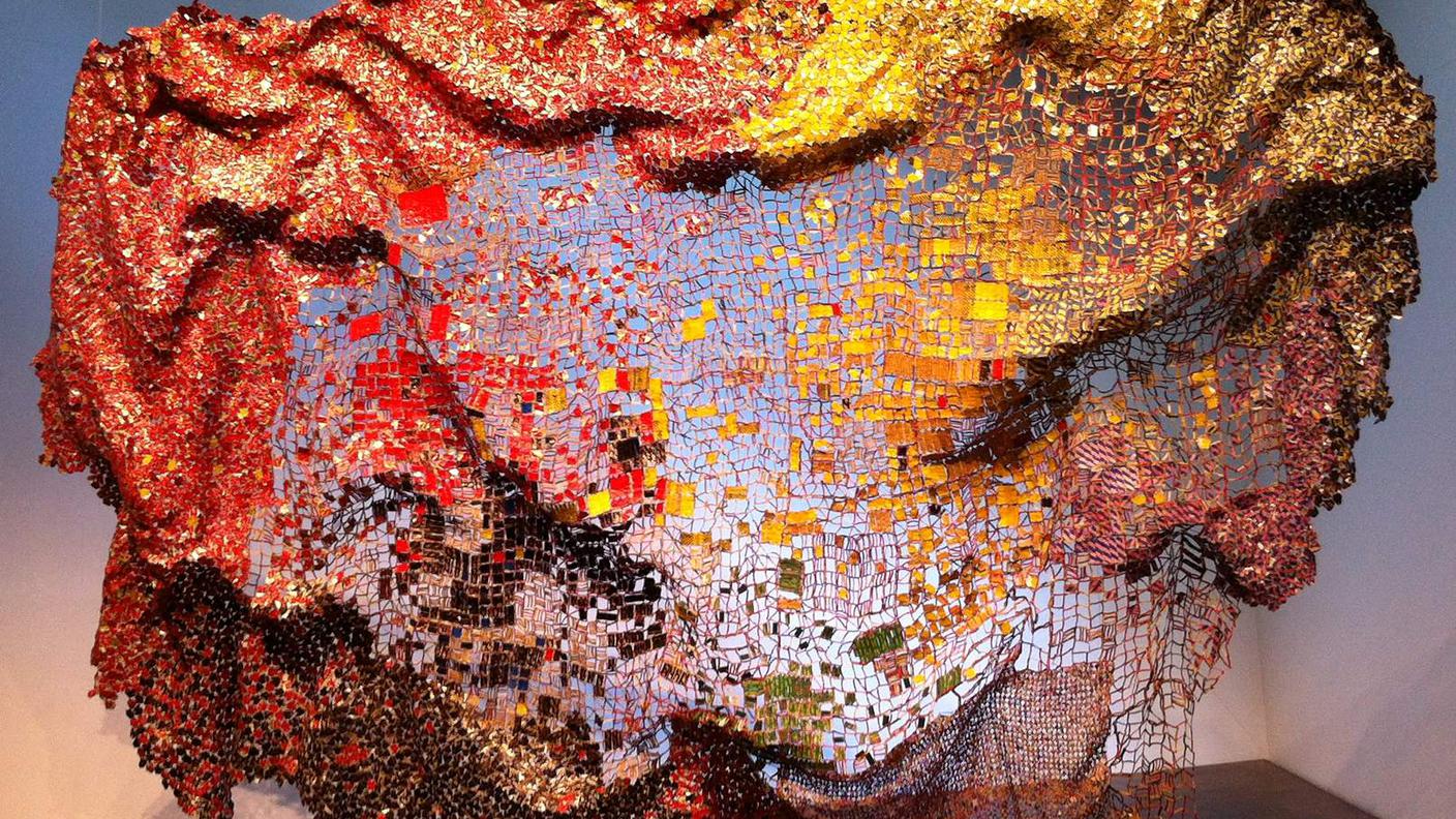 El Anatsui, Stressed World, 2011
