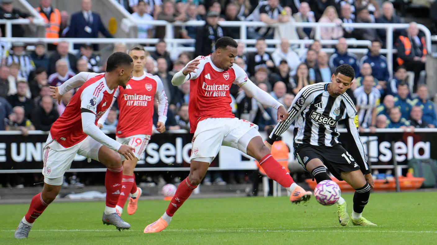 Arsenal Newcastle.jpg