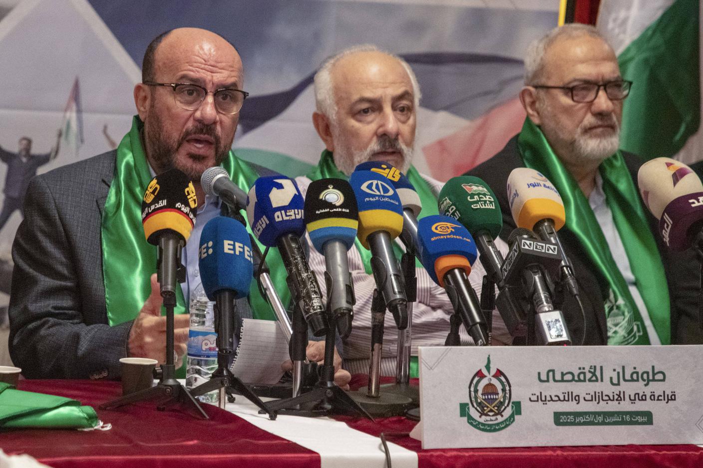 Beirut: a sinistra, Ahmed Abdel Hadi 