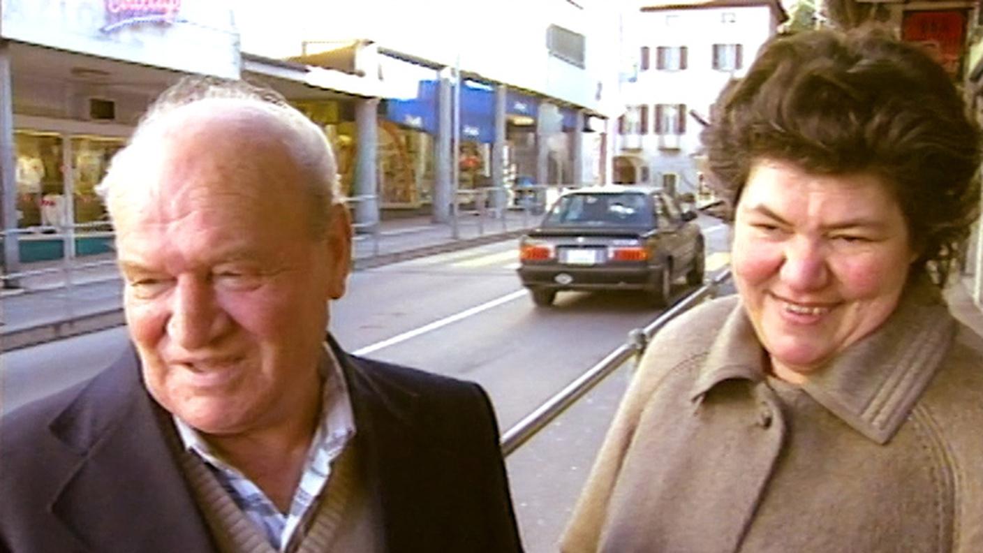 5466848_Ol mond l'è pien da sorpres_Interviste volanti sulle commedie dialettali.jpg