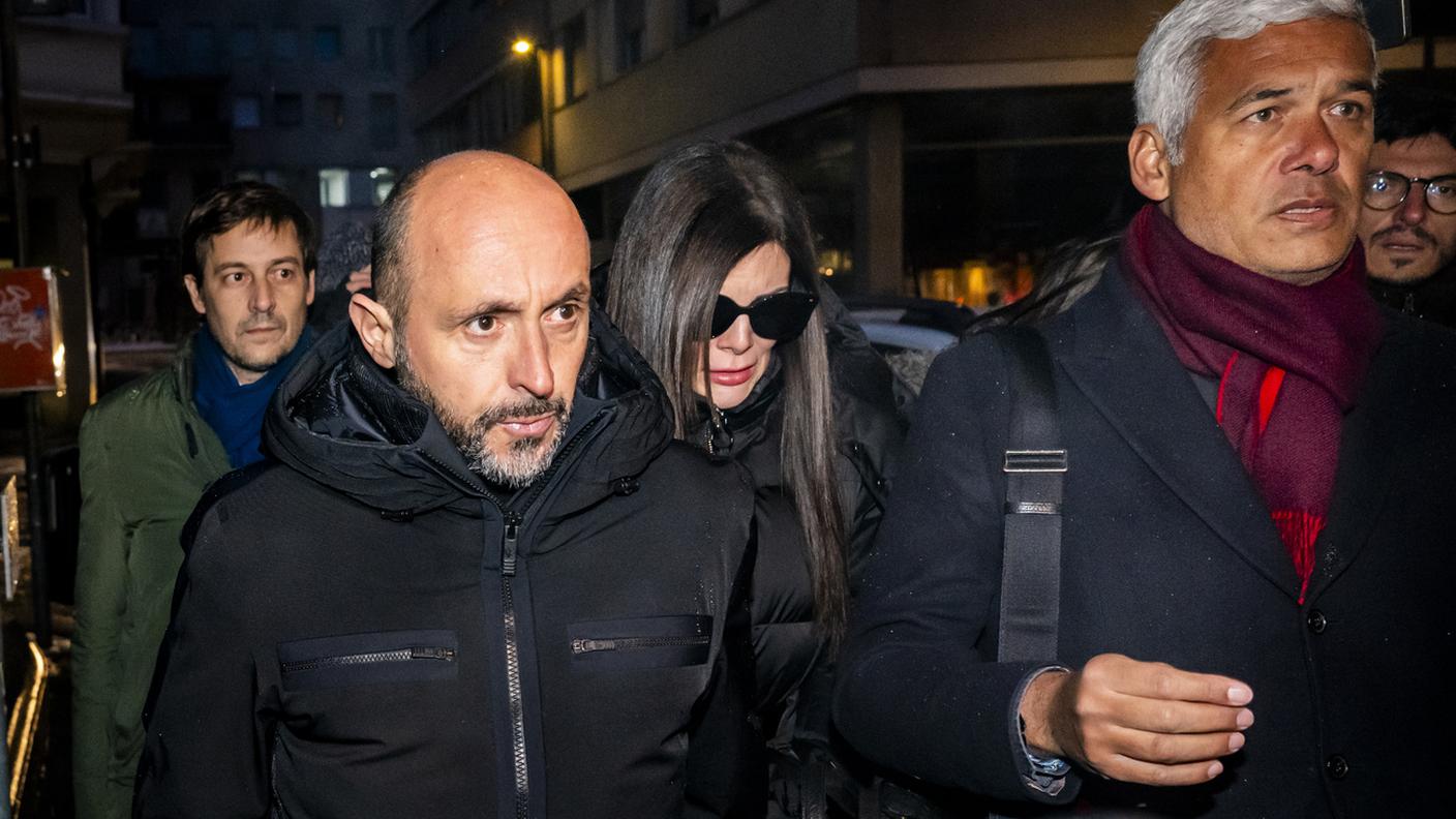 I coniugi Moretti questa mattina arrivando in Procura per l'udienza