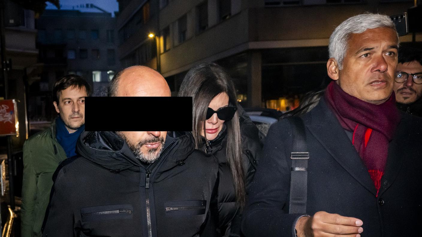 I coniugi Moretti questa mattina arrivando in Procura per l'udienza