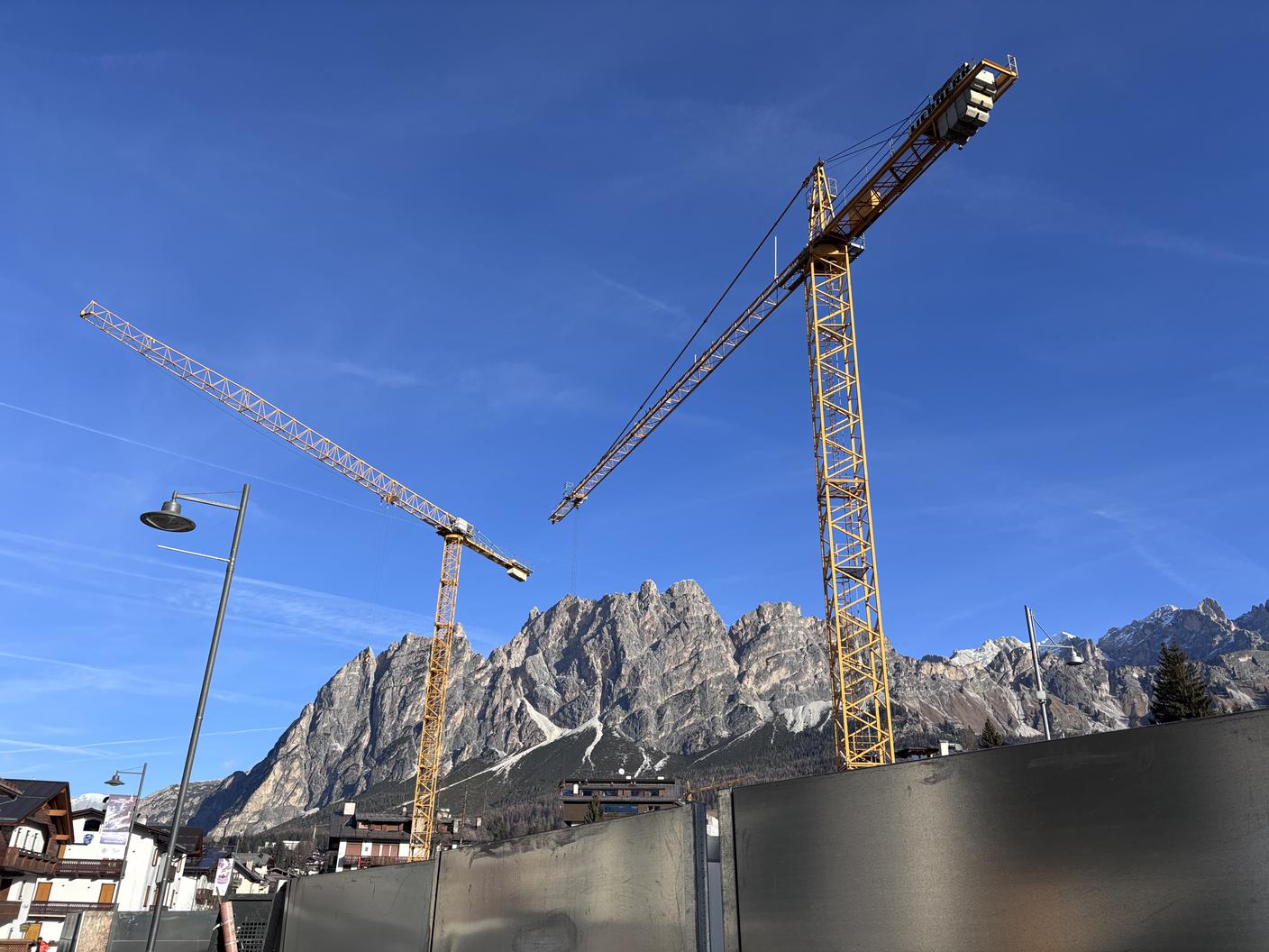 Molti cantieri sono ancora in corso