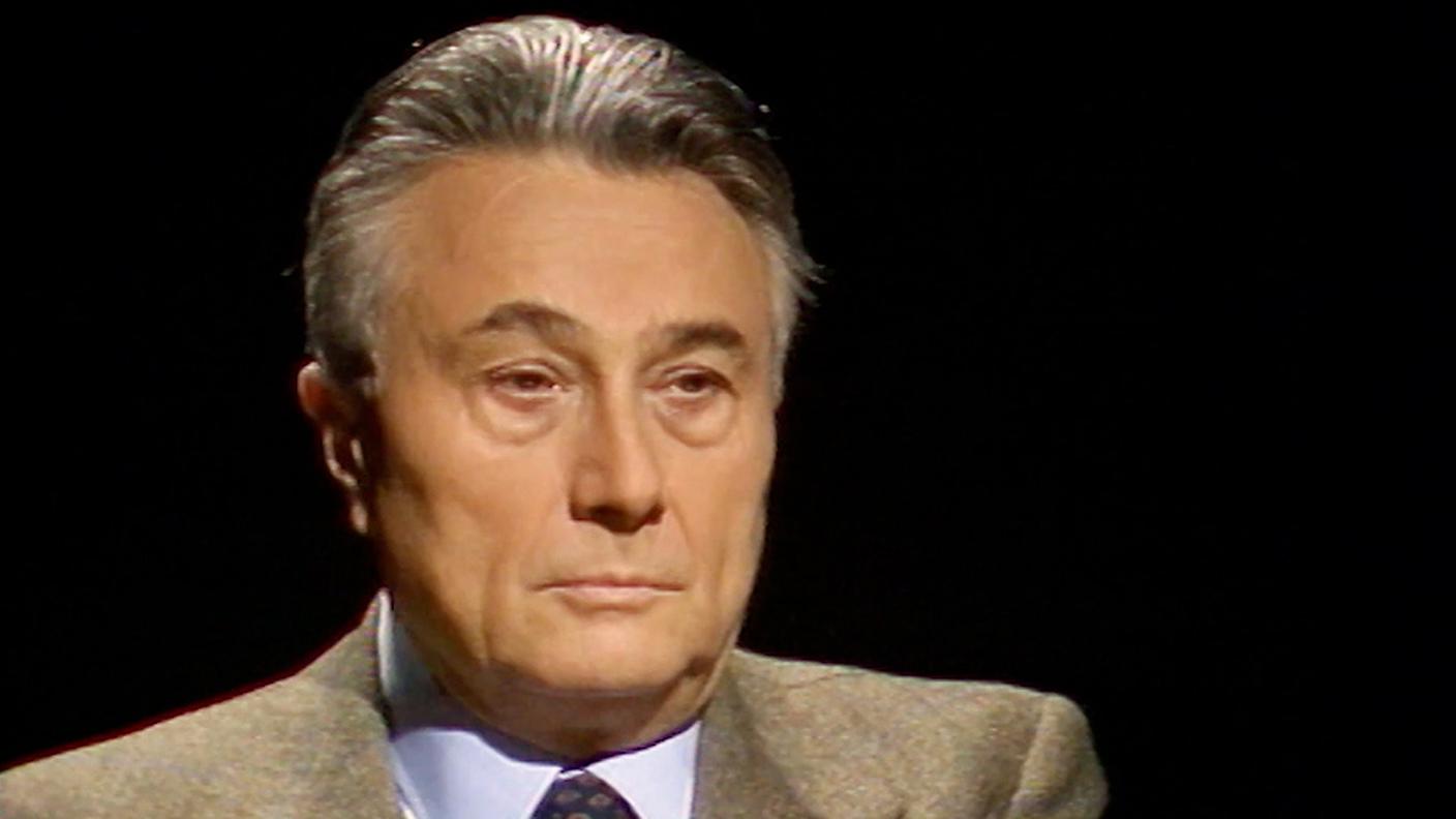 2310570_Controluce_Alberto Arbasino.jpg