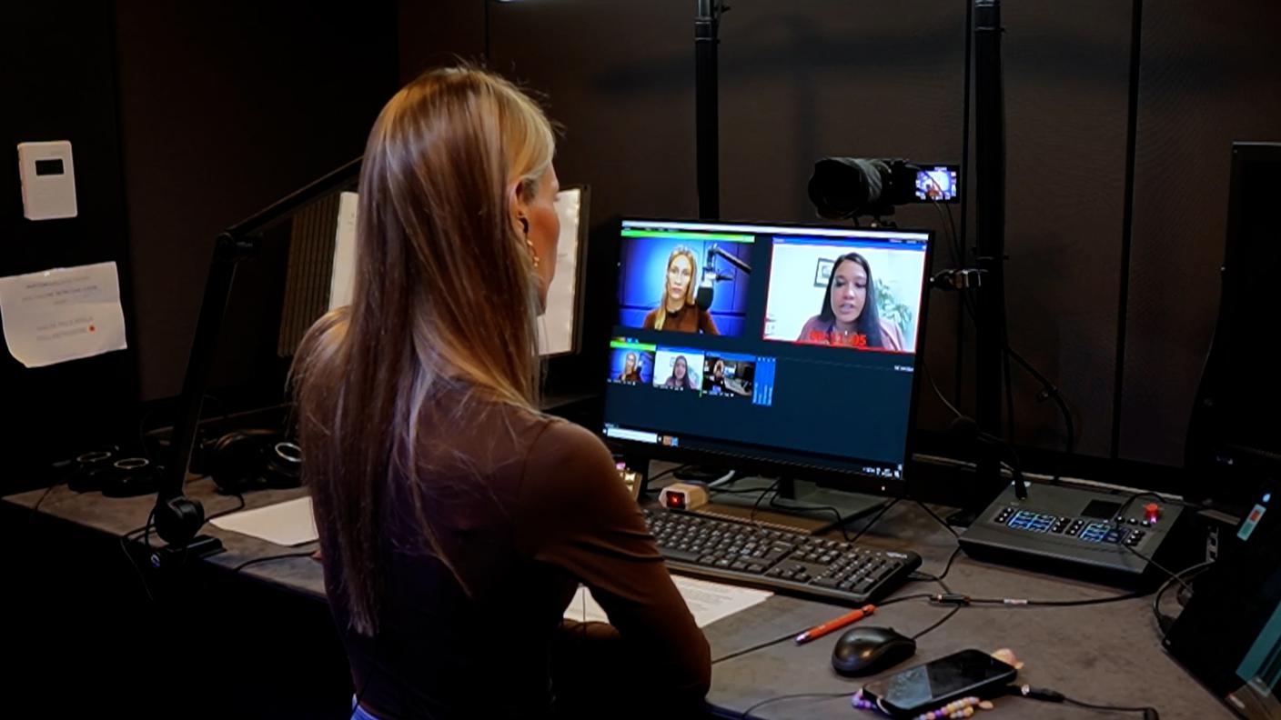 Violenza digitale DEF..00_08_16_16.Immagine018.jpg