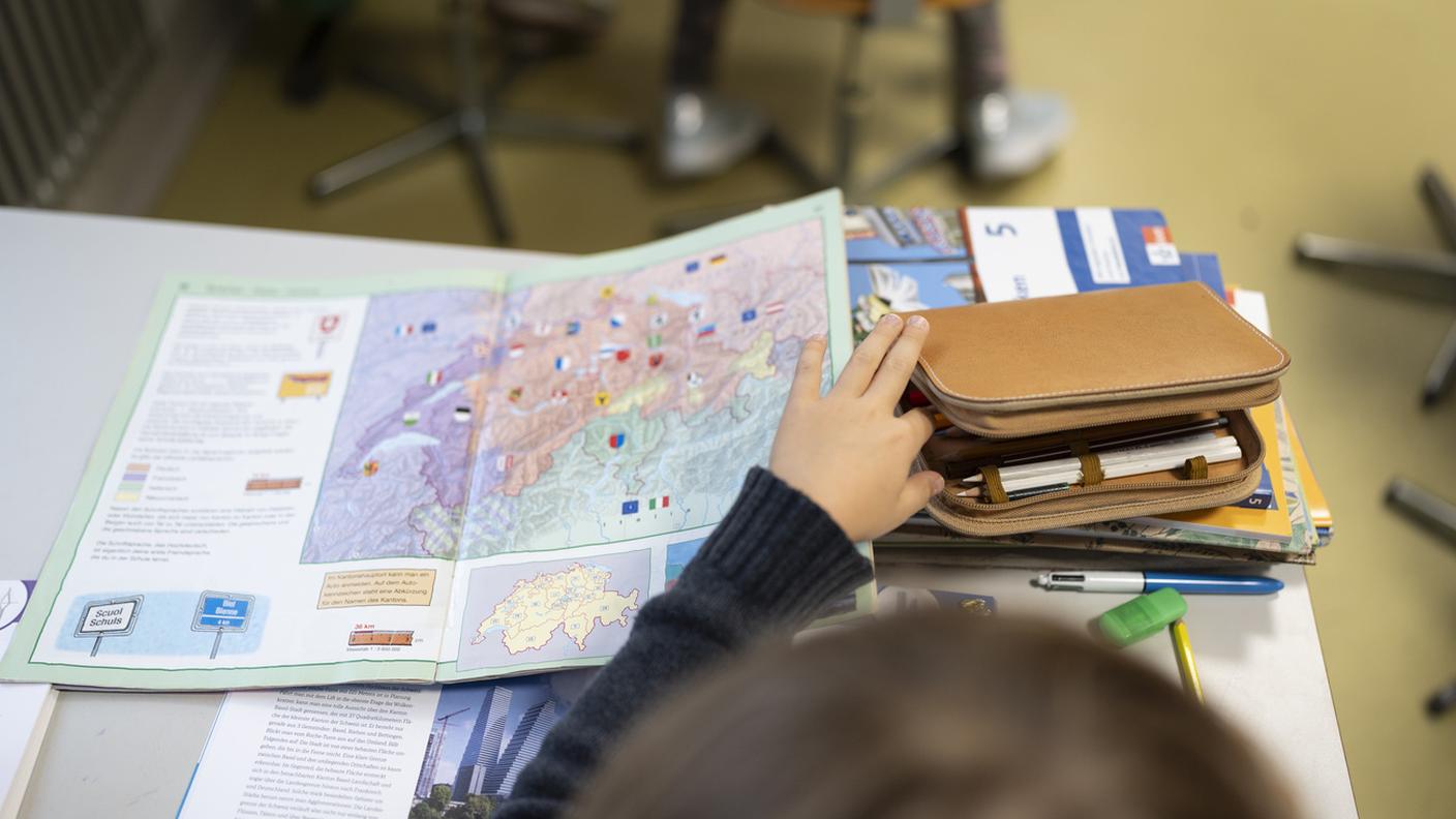 I primi interventi riguardano, dapprima, il rafforzamento della formazione continua dei docenti