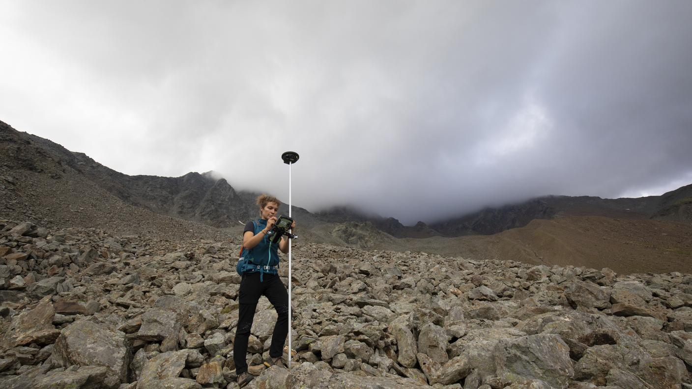 Rilevamenti sul ghiacciaio roccioso di Lazaun (Val Senales, Alto Adige)