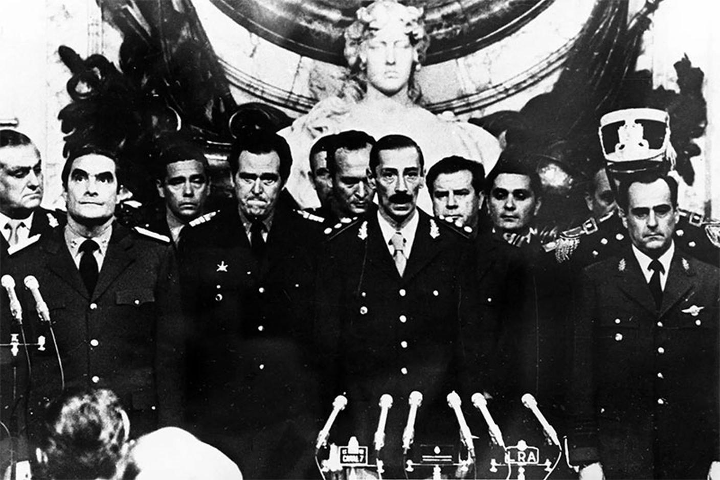 La junta militar argentina (1976)