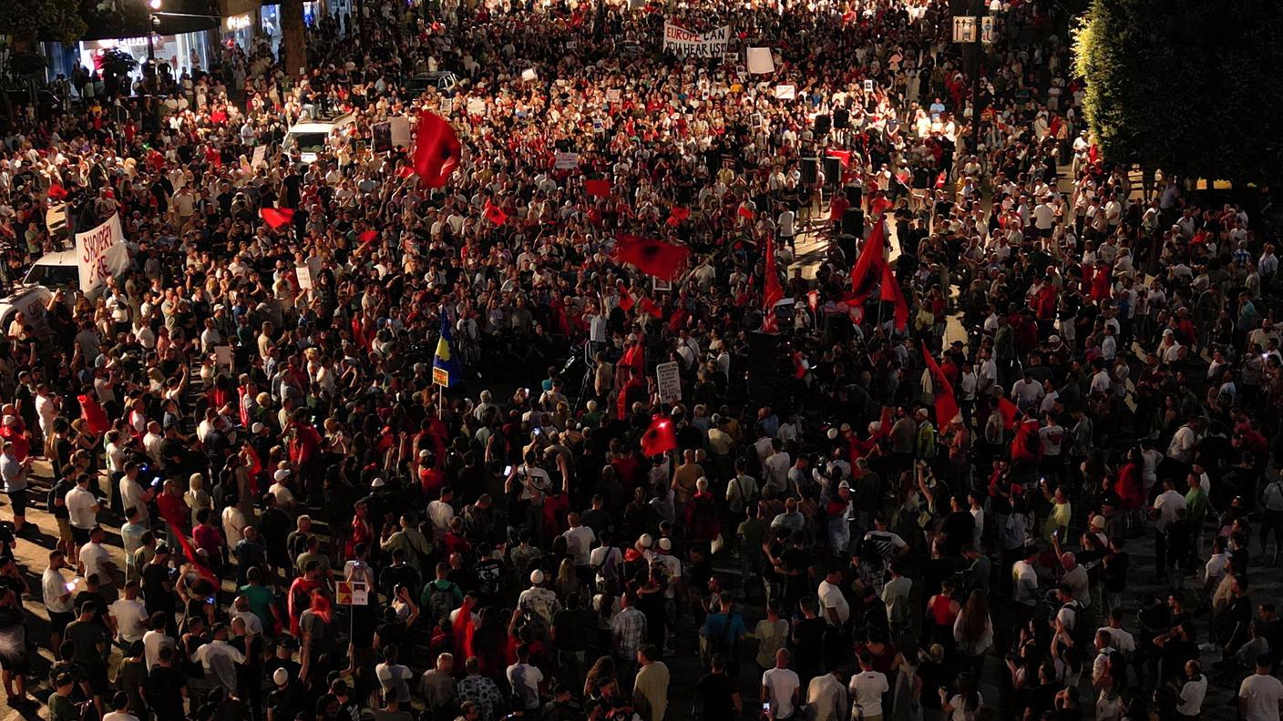 Giovedì sera a Tirana