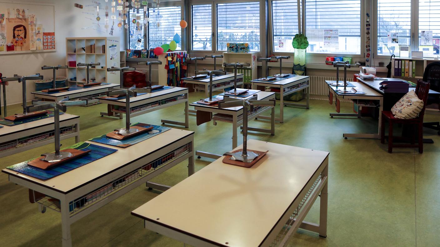 Contone: inaugurazione scuola elementare e dell'infanzia rinnovata. Nella foto, uno scorcio di una classe delle scuole elementari.
