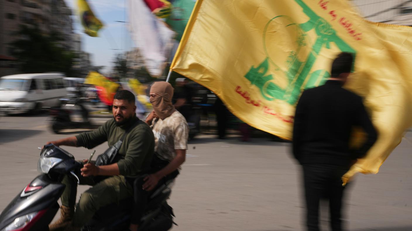 Beirut: sostenitori di Hezbollah