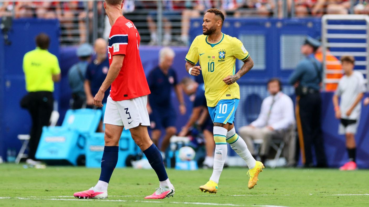2026-07-05T213323Z_1976499024_UP1EM751NVMKU_RTRMADP_3_SOCCER-WORLDCUP-BRA-NOR.JPG