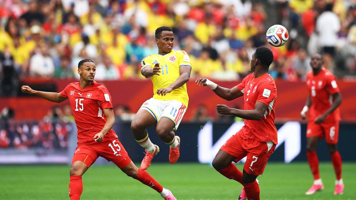 2026-07-07T211054Z_431258387_UP1EM771MU5FA_RTRMADP_3_SOCCER-WORLDCUP-SWI-COL.JPG