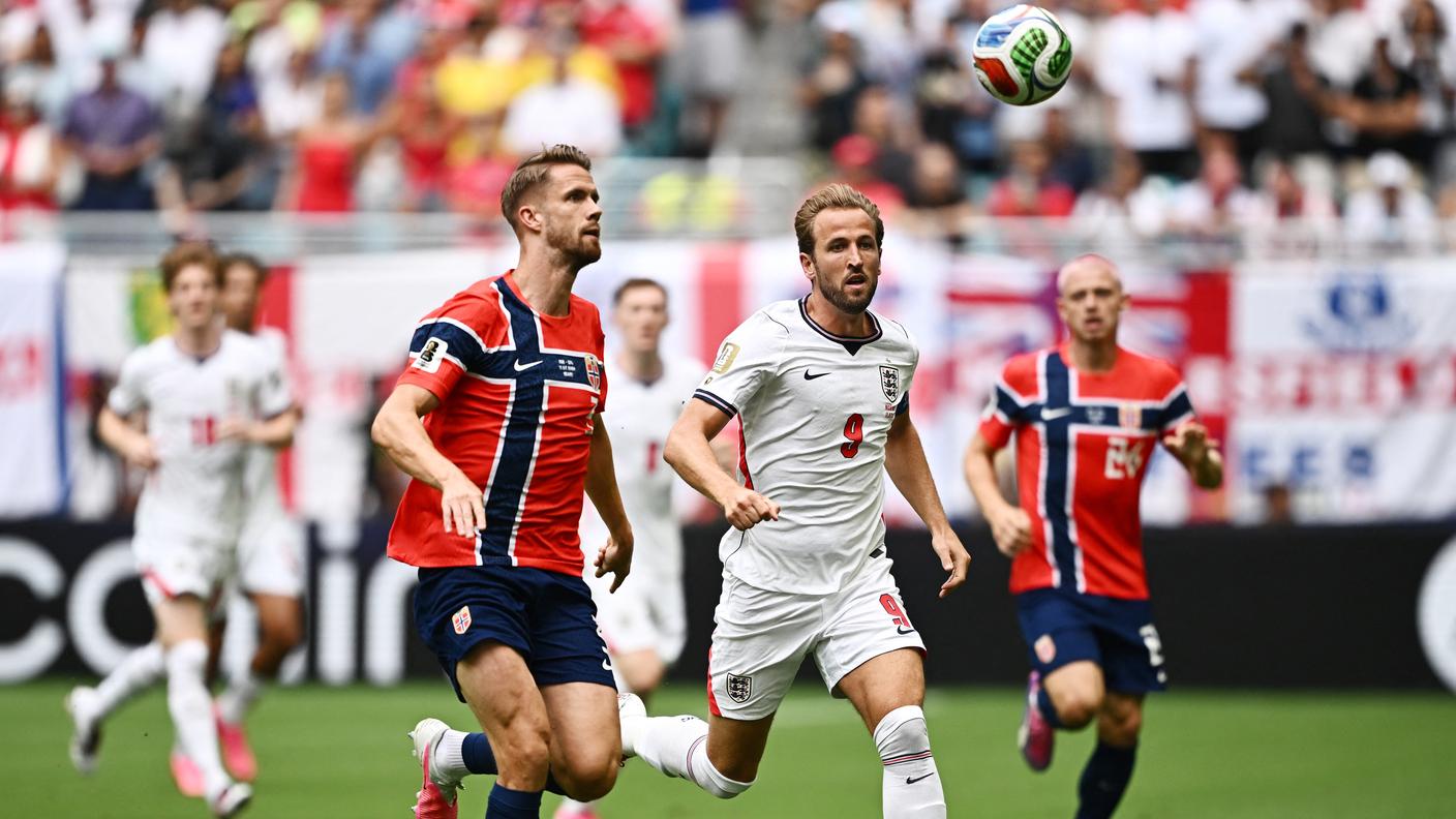 2026-07-11T210539Z_2044217217_UP1EM7B1MLERG_RTRMADP_3_SOCCER-WORLDCUP-NOR-ENG.JPG