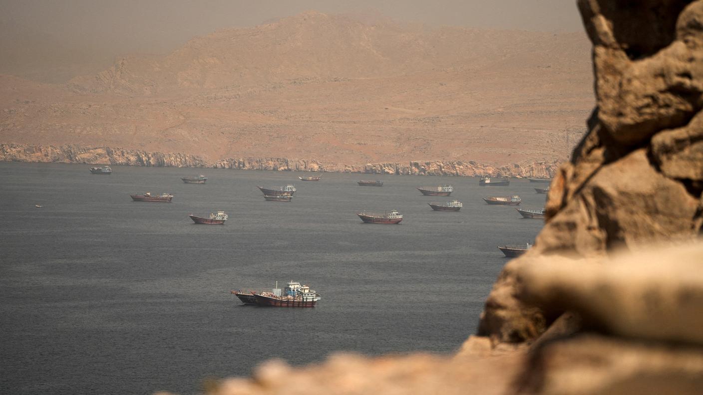 Lo Stretto di Hormuz è tornato al centro dell'attualità dopo la ripresa dei combattimenti