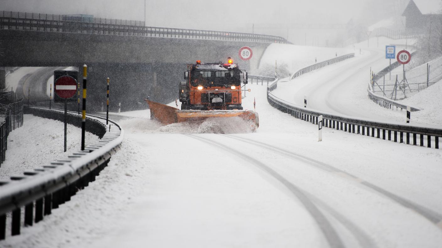 Neve in Leventina
