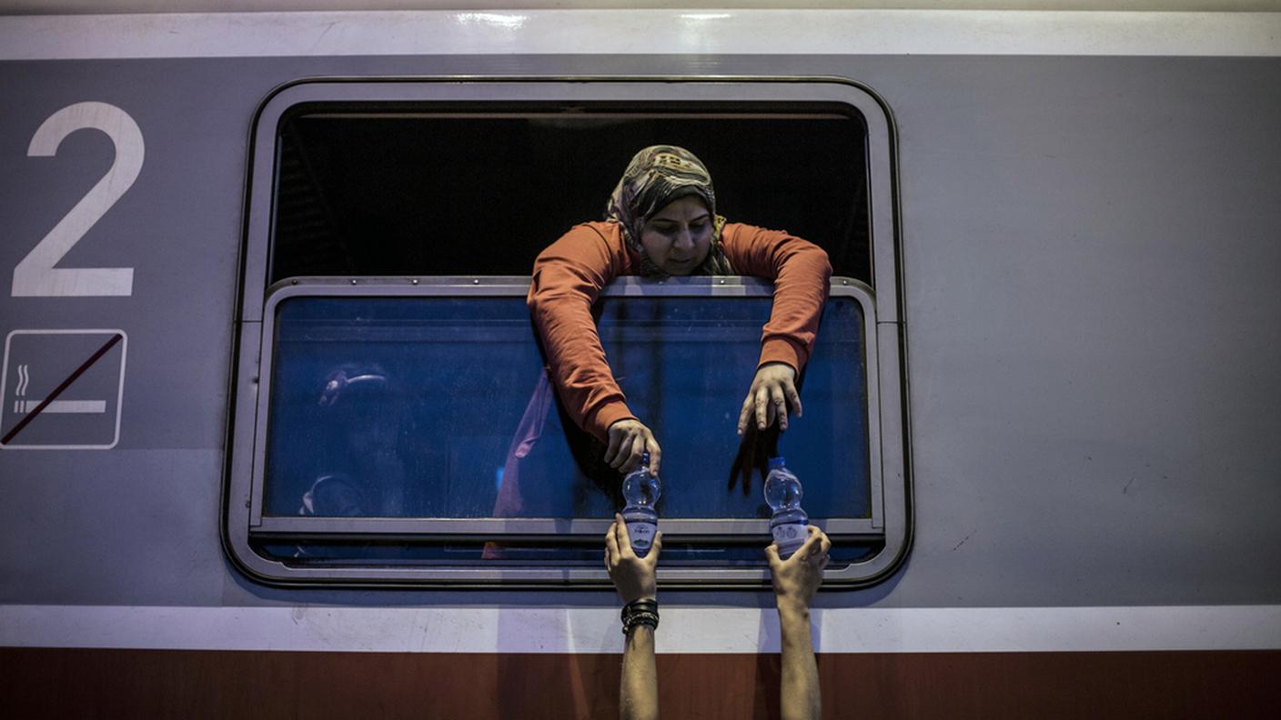 Migranti, richiedenti l'asilo o profughi... comunque sia persone