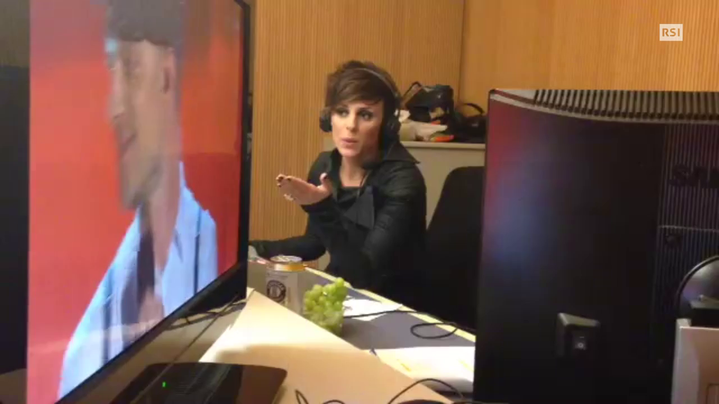 Un momento durante il commento di "The Voice of Switzerland" (prima parte)