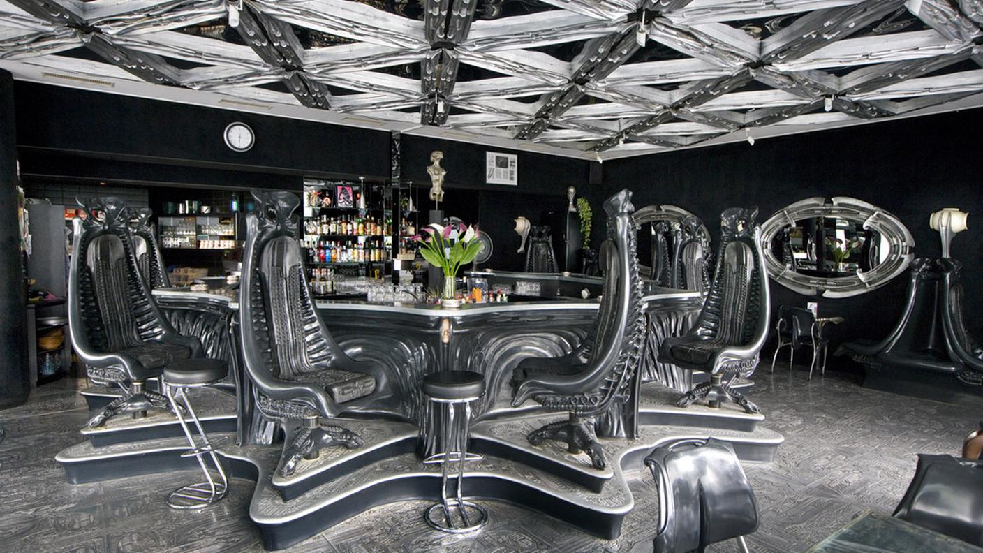 Il Giger Bar a Coira, disegnato dal premio Oscar