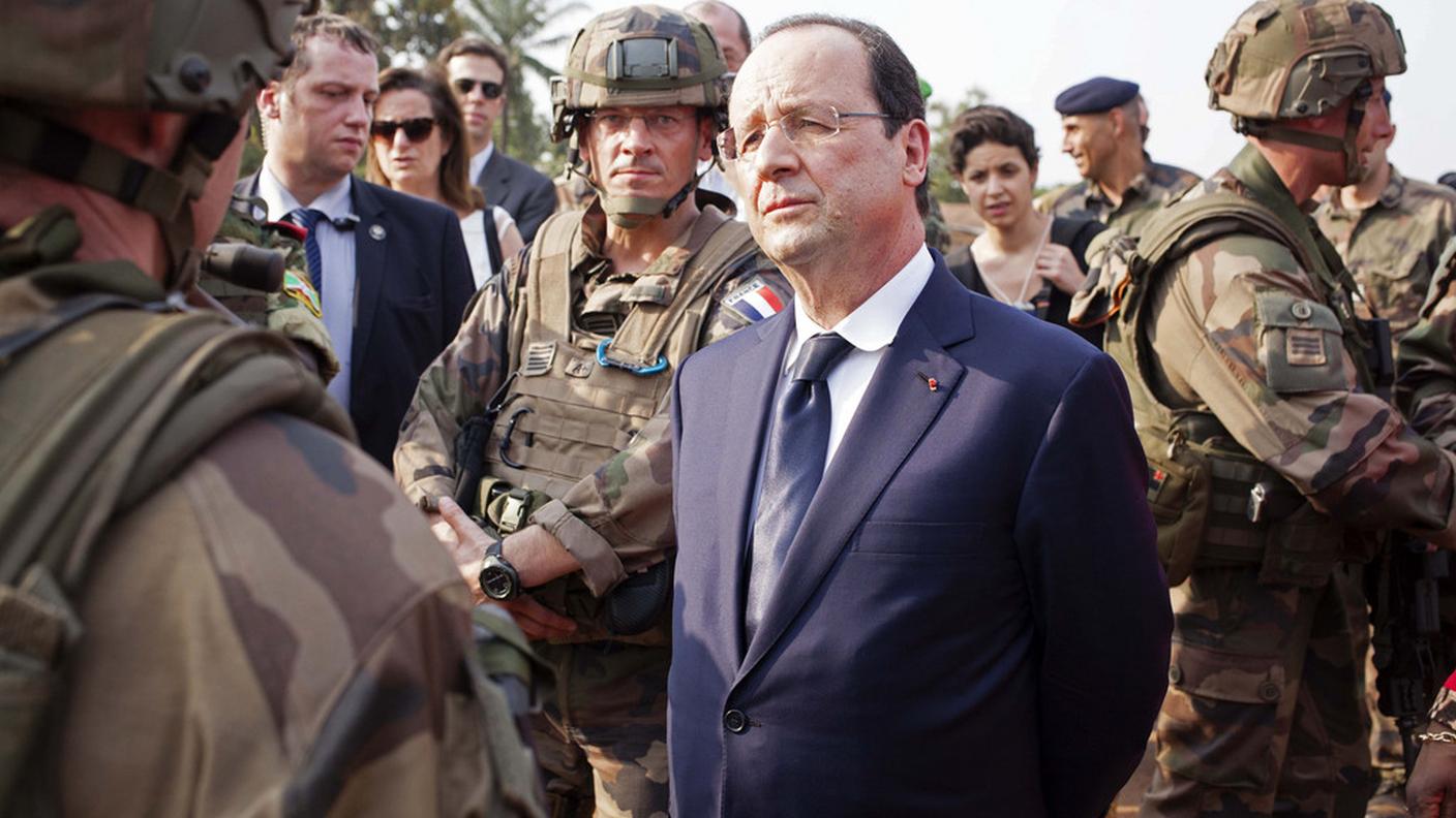 Il presidente francesce Hollande: "Troveremo i colpevoli"