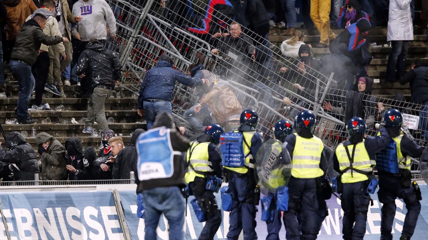 Invasione di campo al Brügglifeld