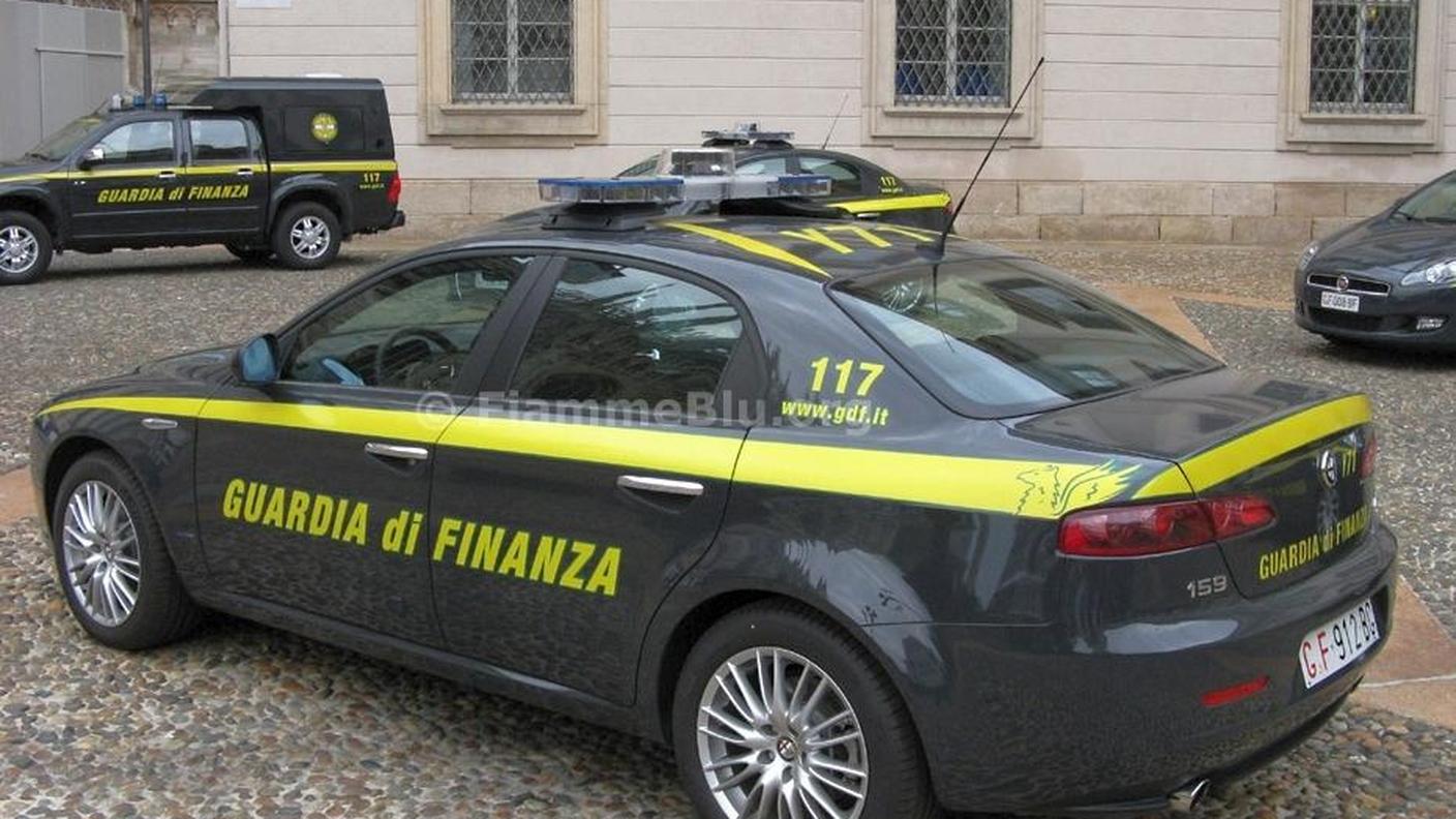 Una vettura della Guardia di finanza