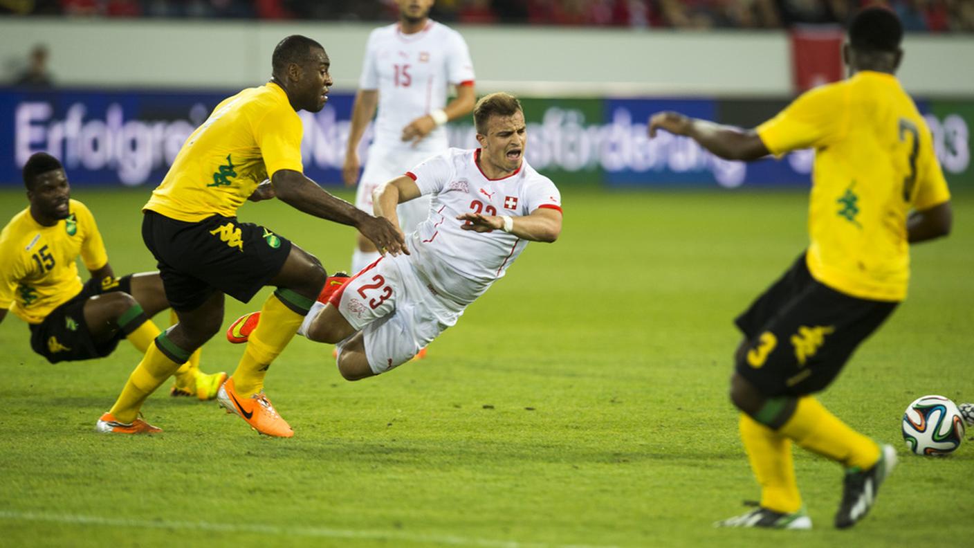 Shaqiri in acrobazia