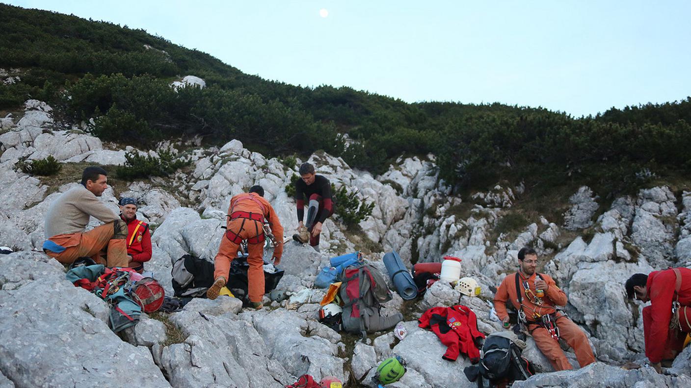 Il ferito non tornerà in superficie prima di diversi giorni