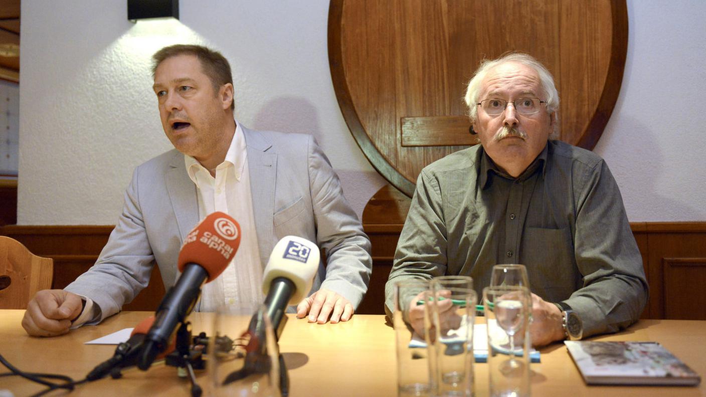 Il presidente dell'UDC neocastellana Hughes Chantraine e il capogruppo Walter Willener non hanno reso noto il candidato alla successione 