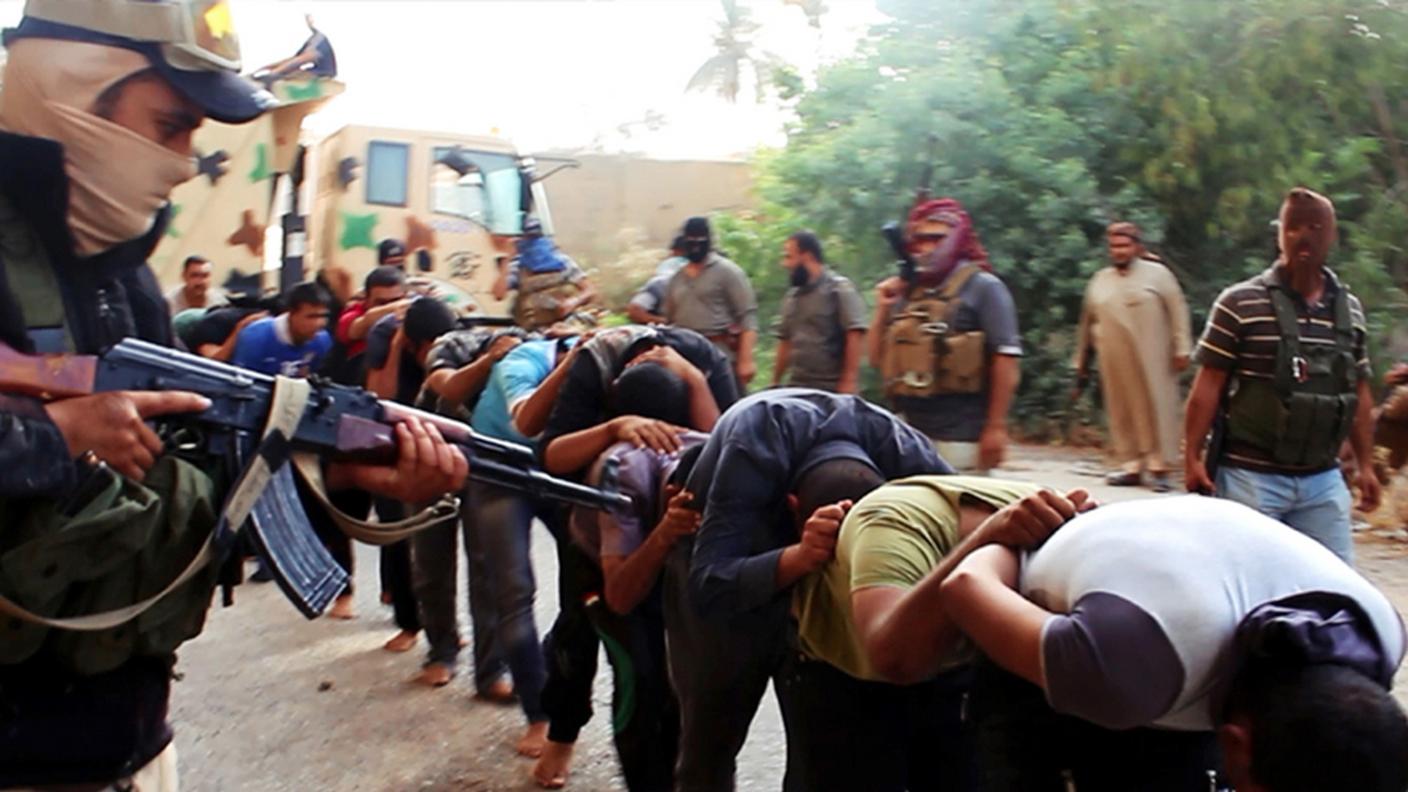 Un'immagine dai video girati dall'ISIS