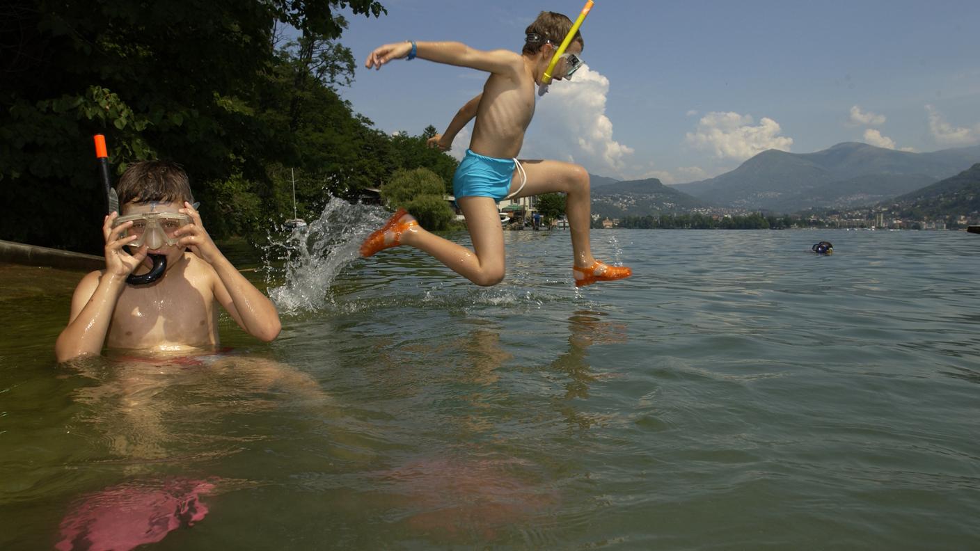 Tra un'attività e l'altra non dimenticate di fare un bel tuffo nel lago...