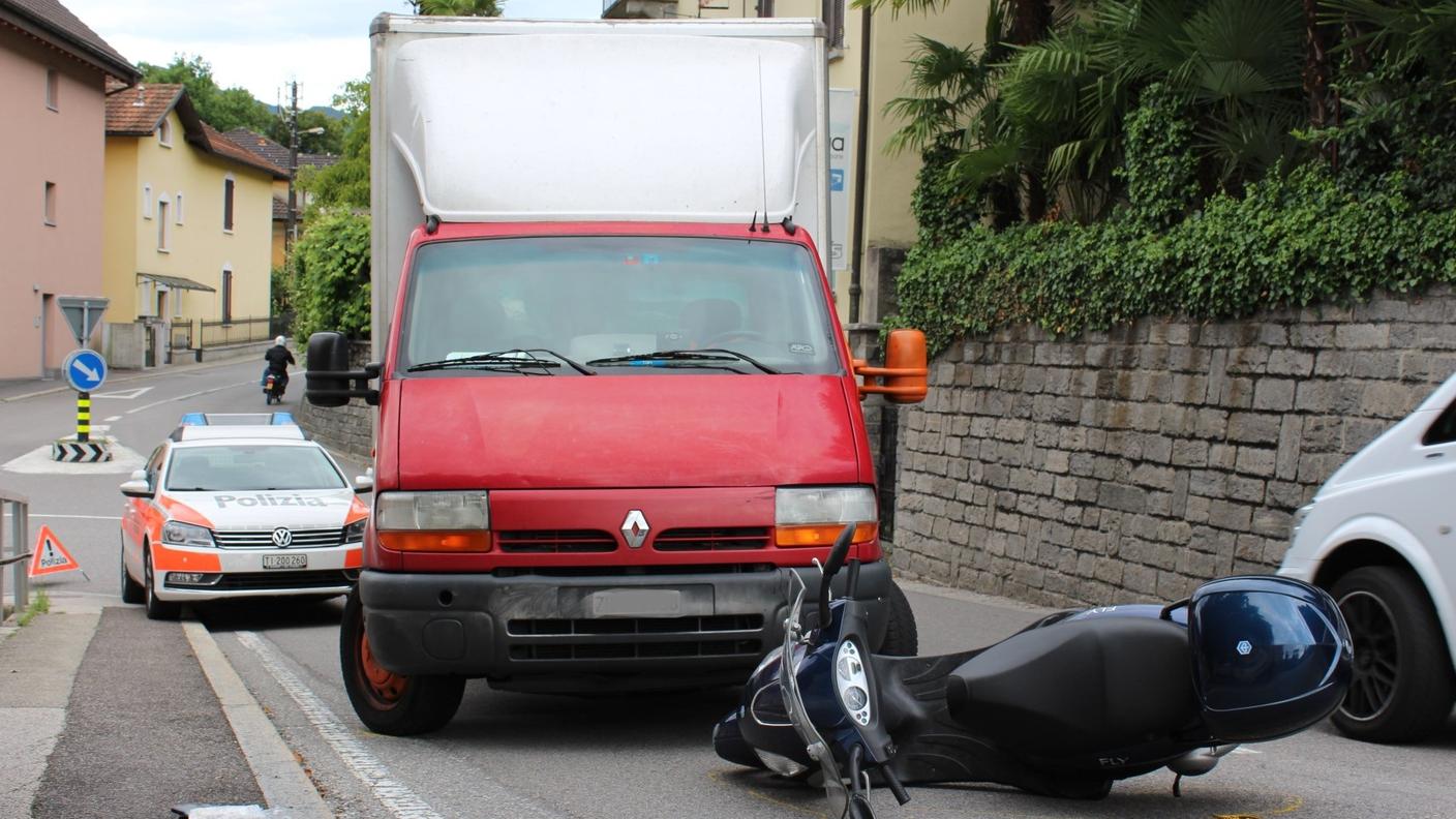 La polizia è giunta sul posto per i rilievi del caso