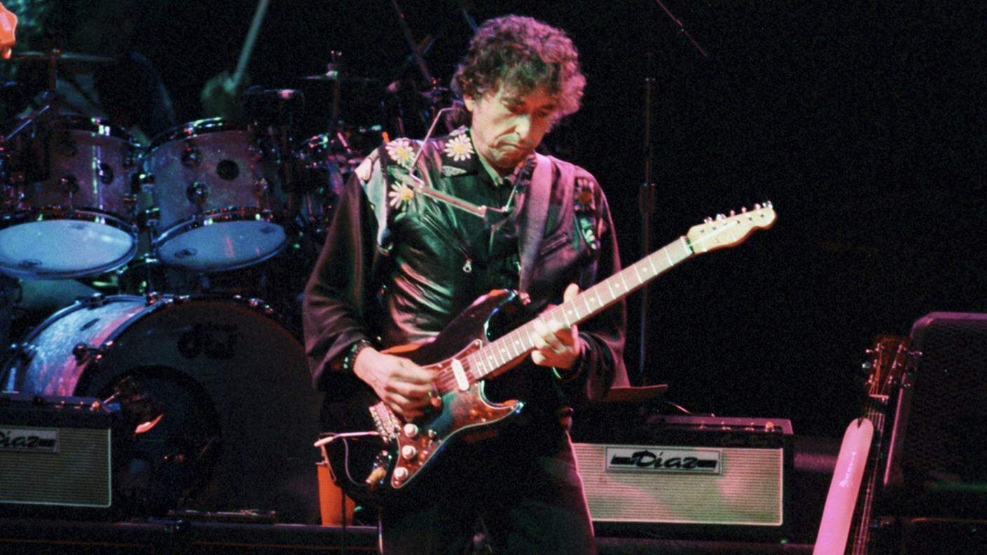 Bob Dylan sul palco del Gurtenfestival nel 1993