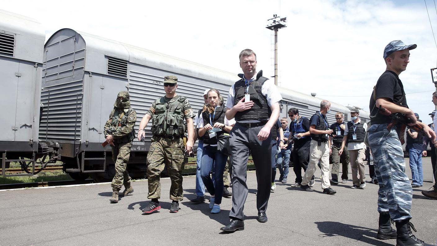 Gli ispettori dell'OSCE hanno hanno ispezionato il treno a Torez