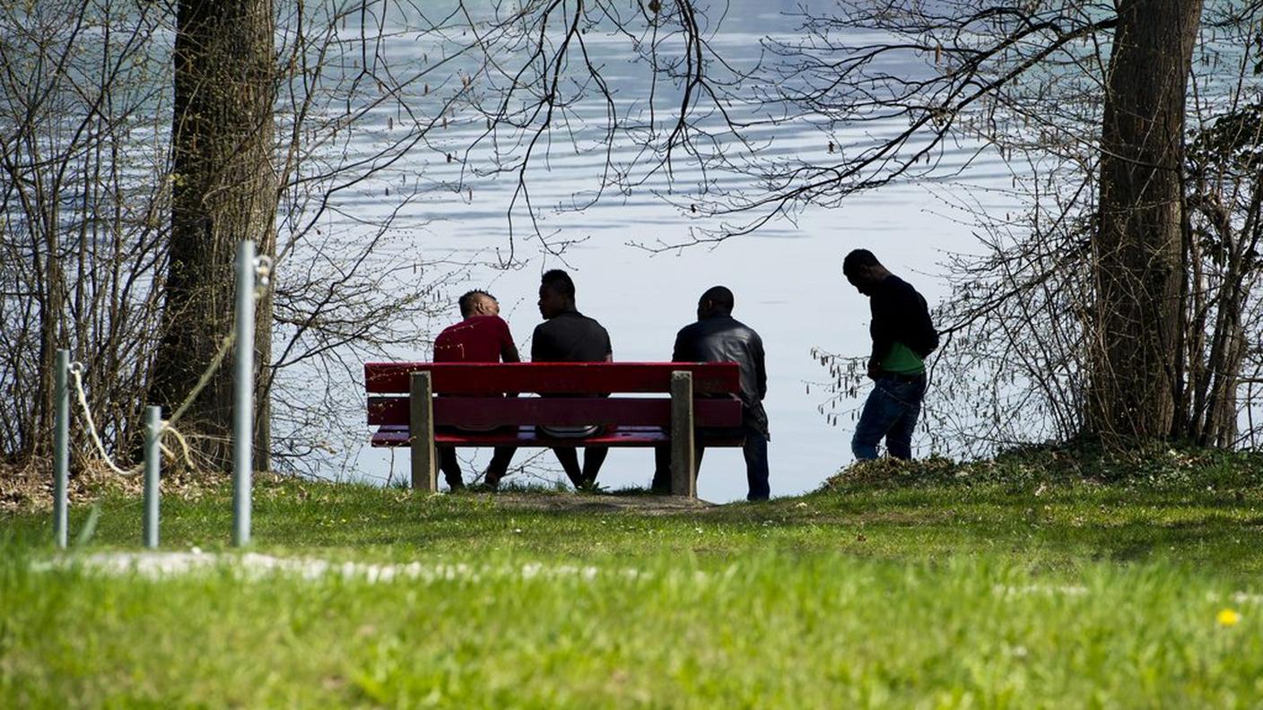 Asilanti al lago