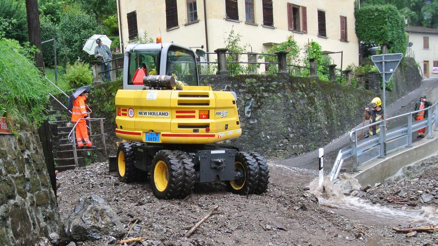 I pompieri al lavoro