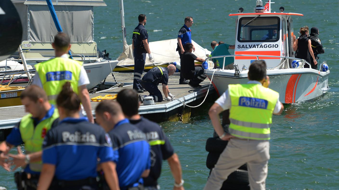 La polizia e i soccorritori al lavoro