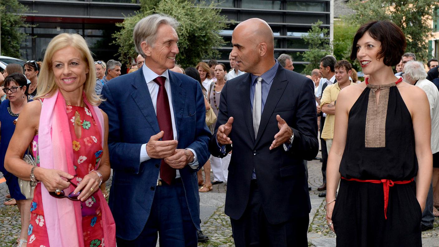 Speziali, Solari e Berset (con la moglie) a Locarno