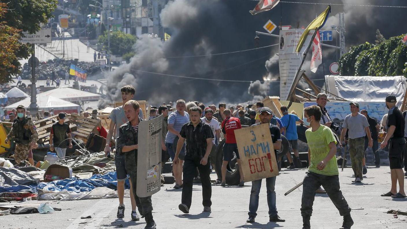 Le barricate resistono da mesi