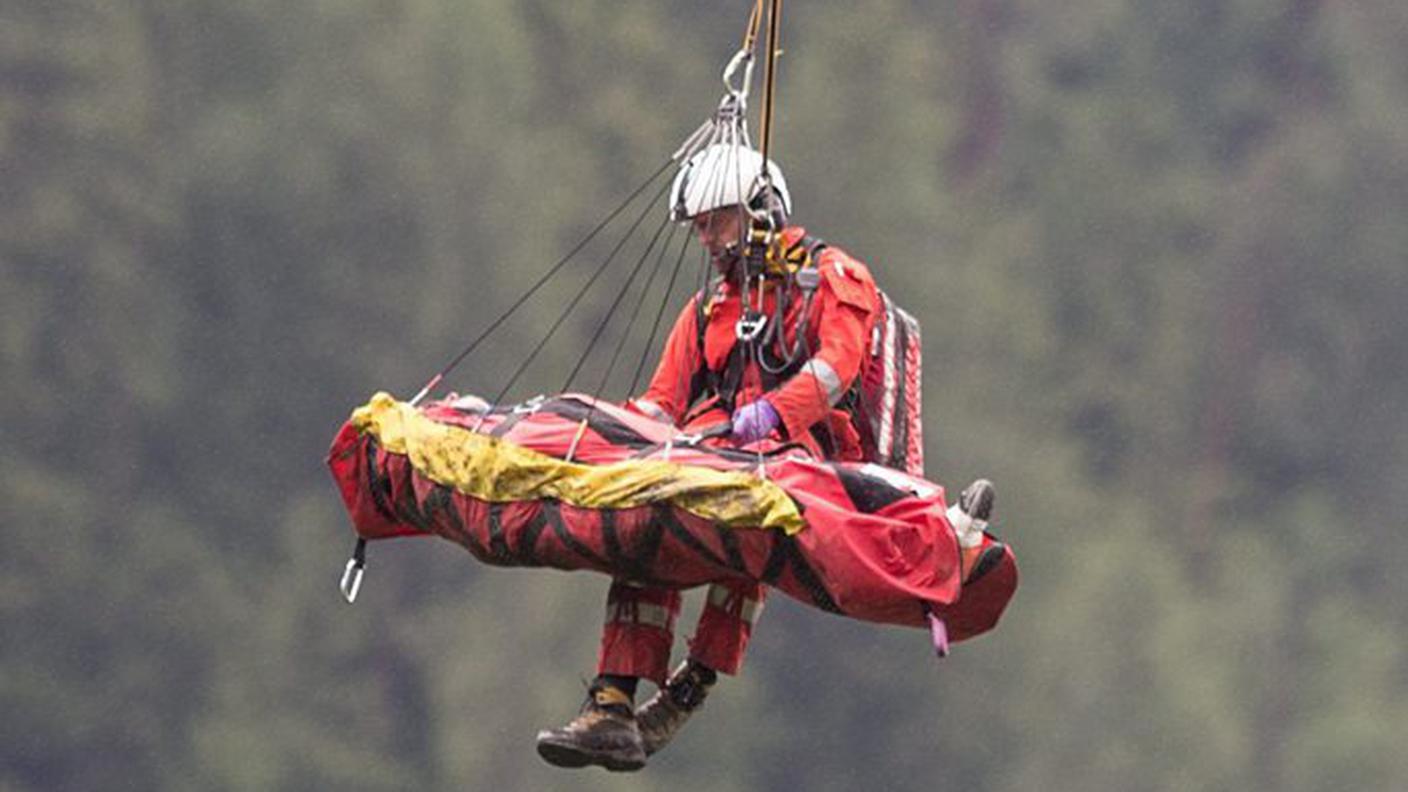 La Rega è entrata in azione con almeno 4 elicotteri