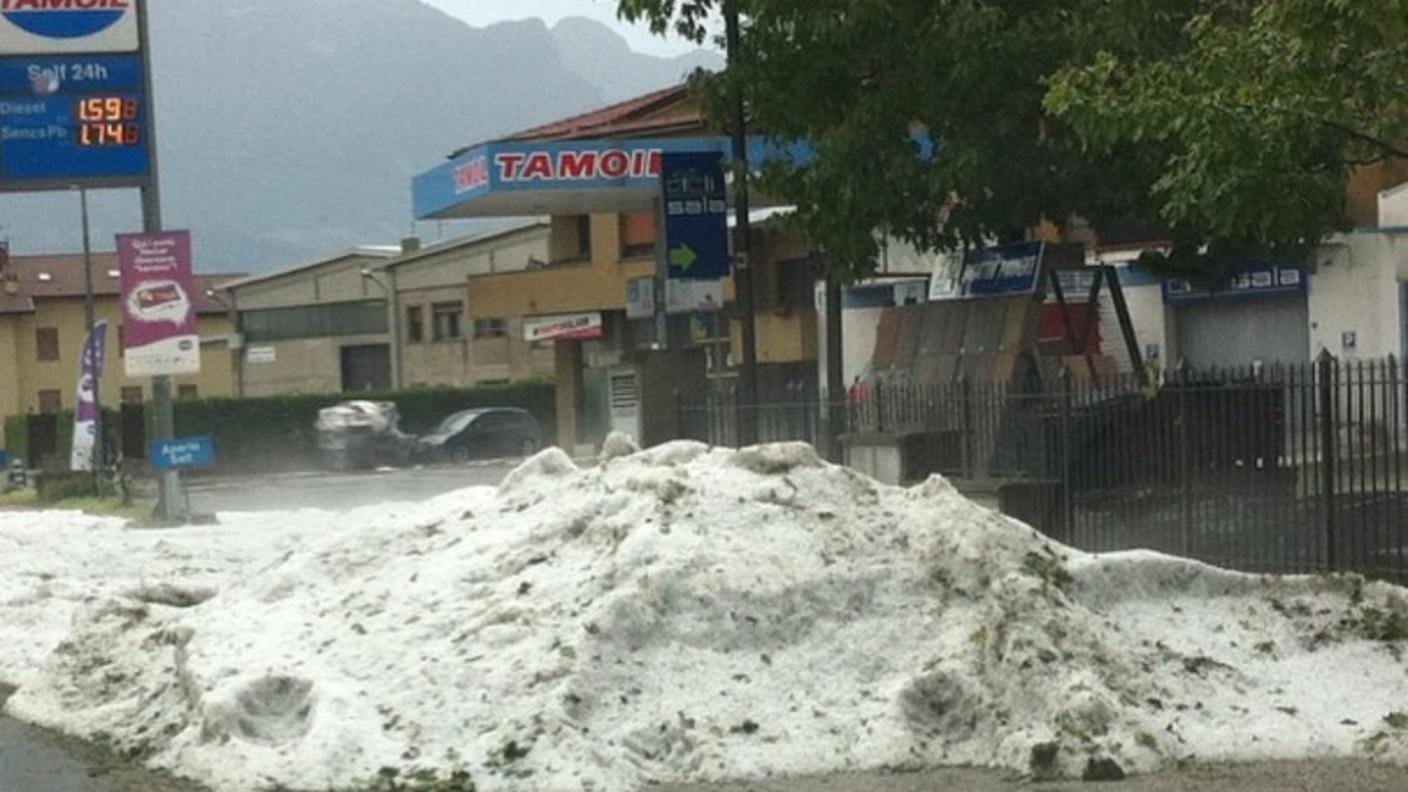 Grandine come neve