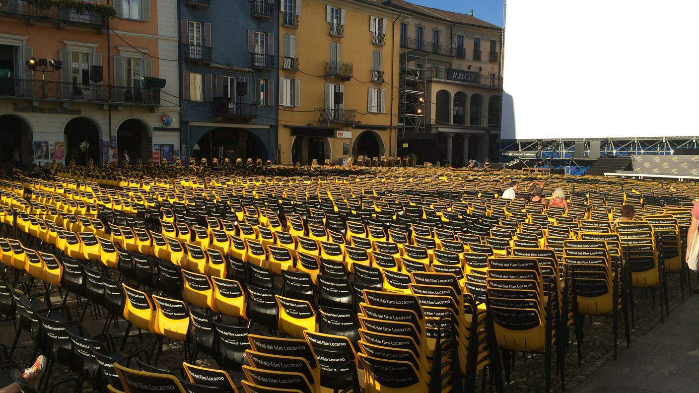 Le famose sedie gialle e nere rischiano di essere tutte occupate questa sera