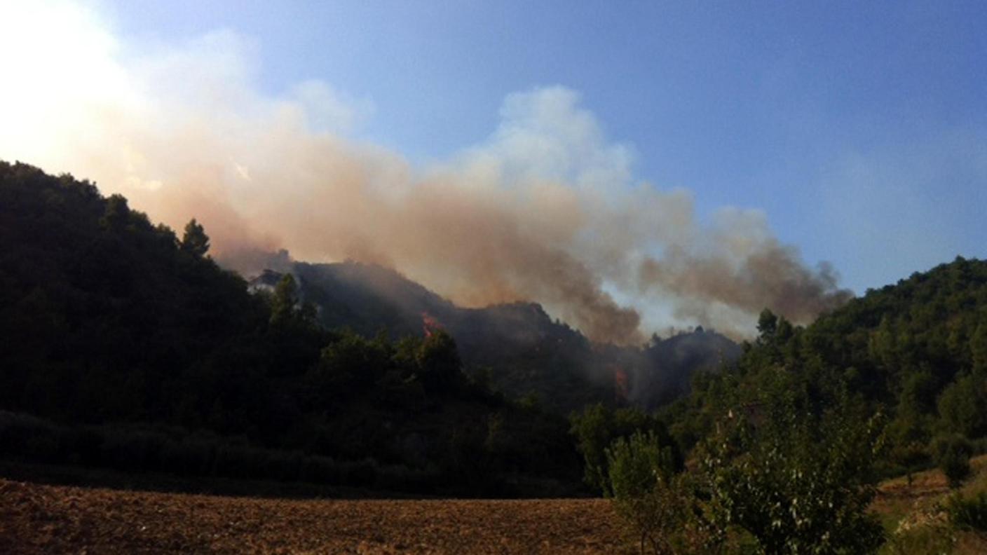 Vari focolai si sono sviluppati sulle colline nei pressi di Ascoli Piceno 