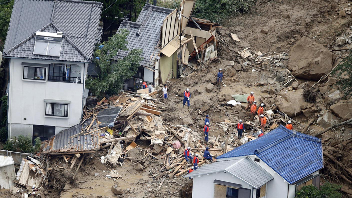 Il maltempo provoca decine di morti a Hiroshima