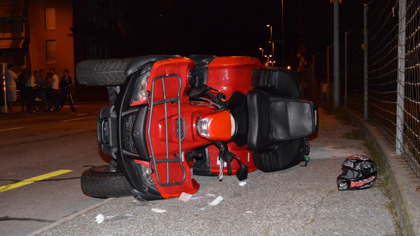 Sul posto due ambulanze, la polizia cantonale e quella comunale