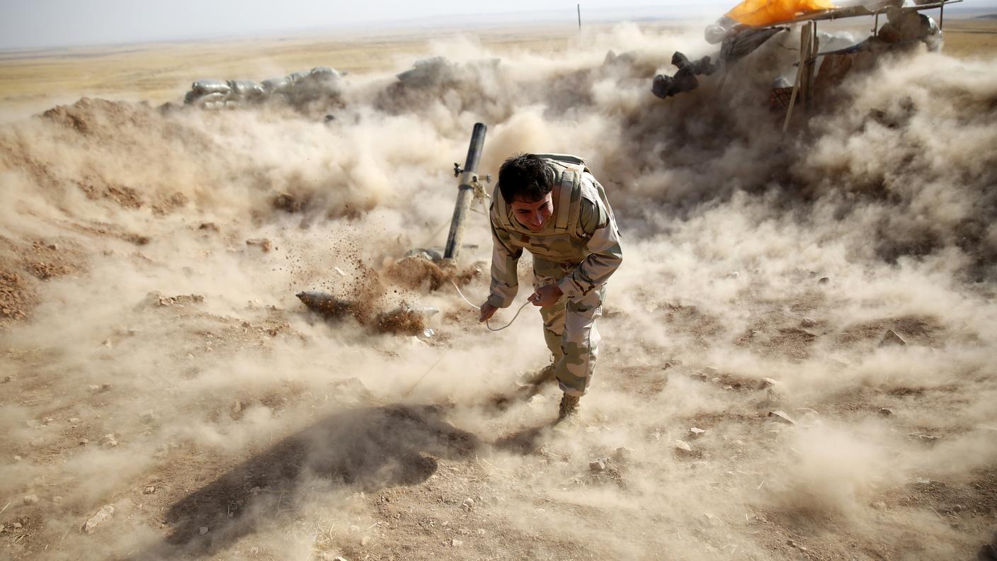 Anche i peshmerga in azione